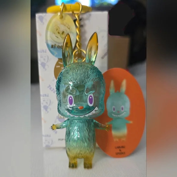 The Monsters 10th Anniversary Series Figures  "Labubu & Spooky" - Picture 2 of 15